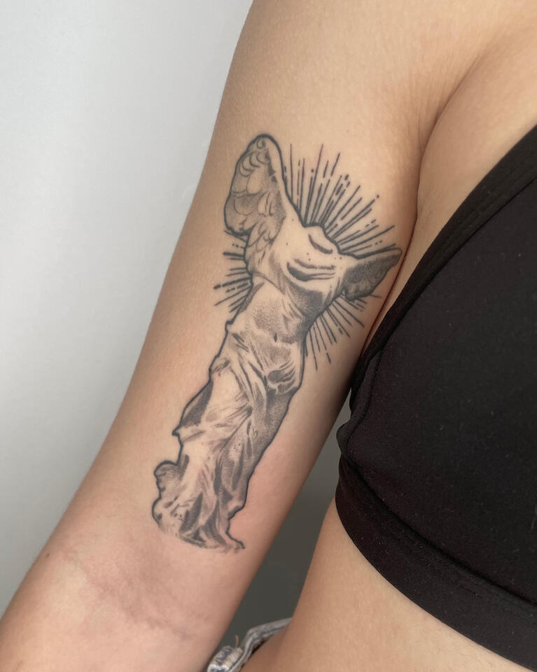 Tatuaje escultura curado desde hace 1 año